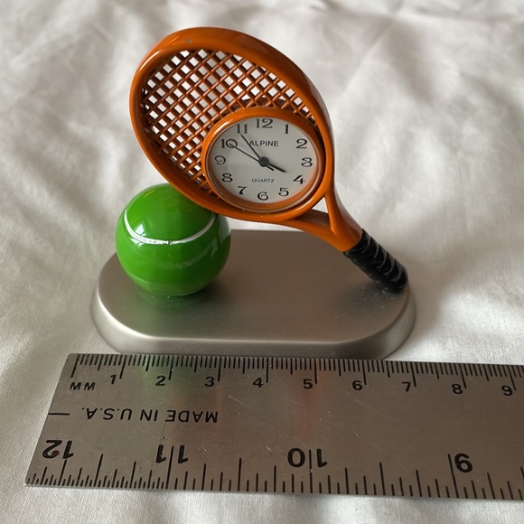 Tennis racquet clock - Picture 4 of 6